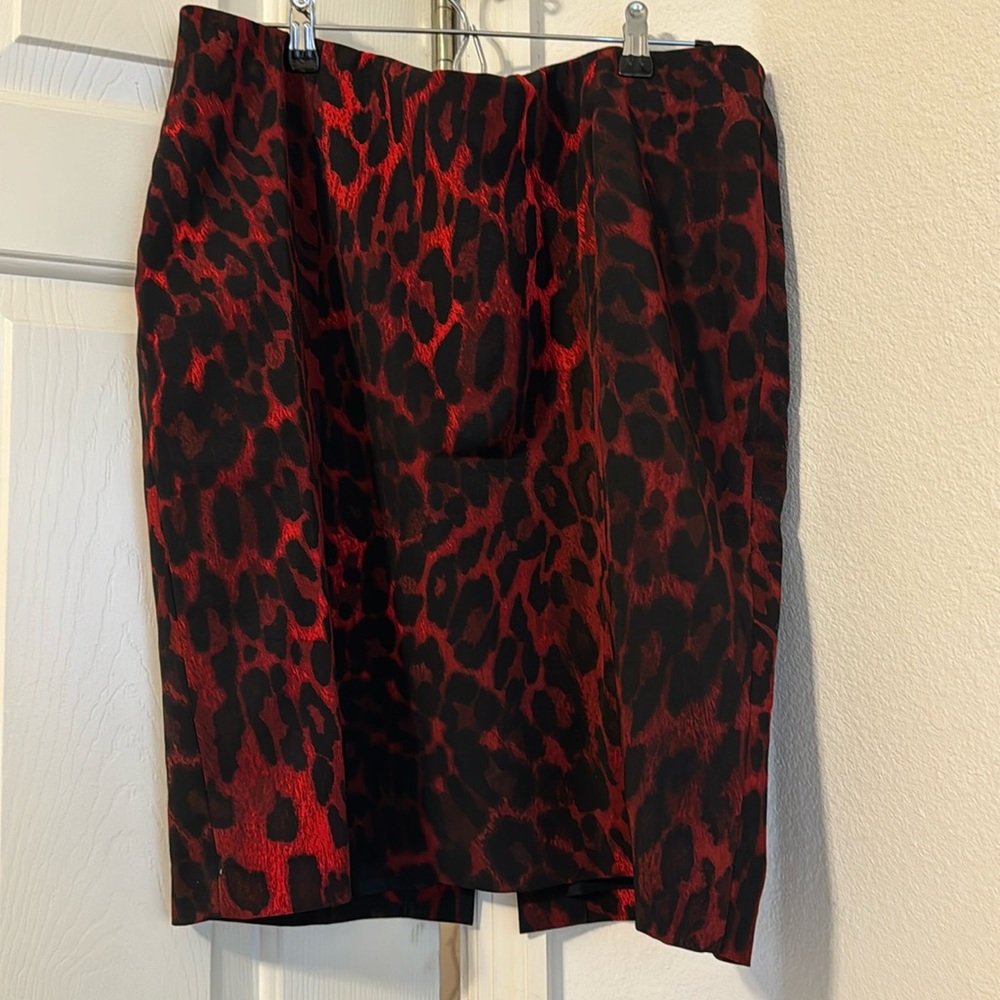 Lane Bryant red/black leopard skirt size 14